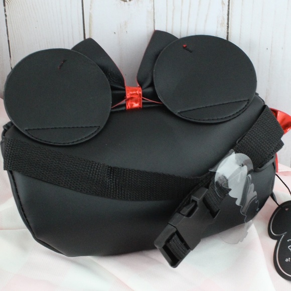 Minnie Mouse Fanny Pack - Picture 2 of 6